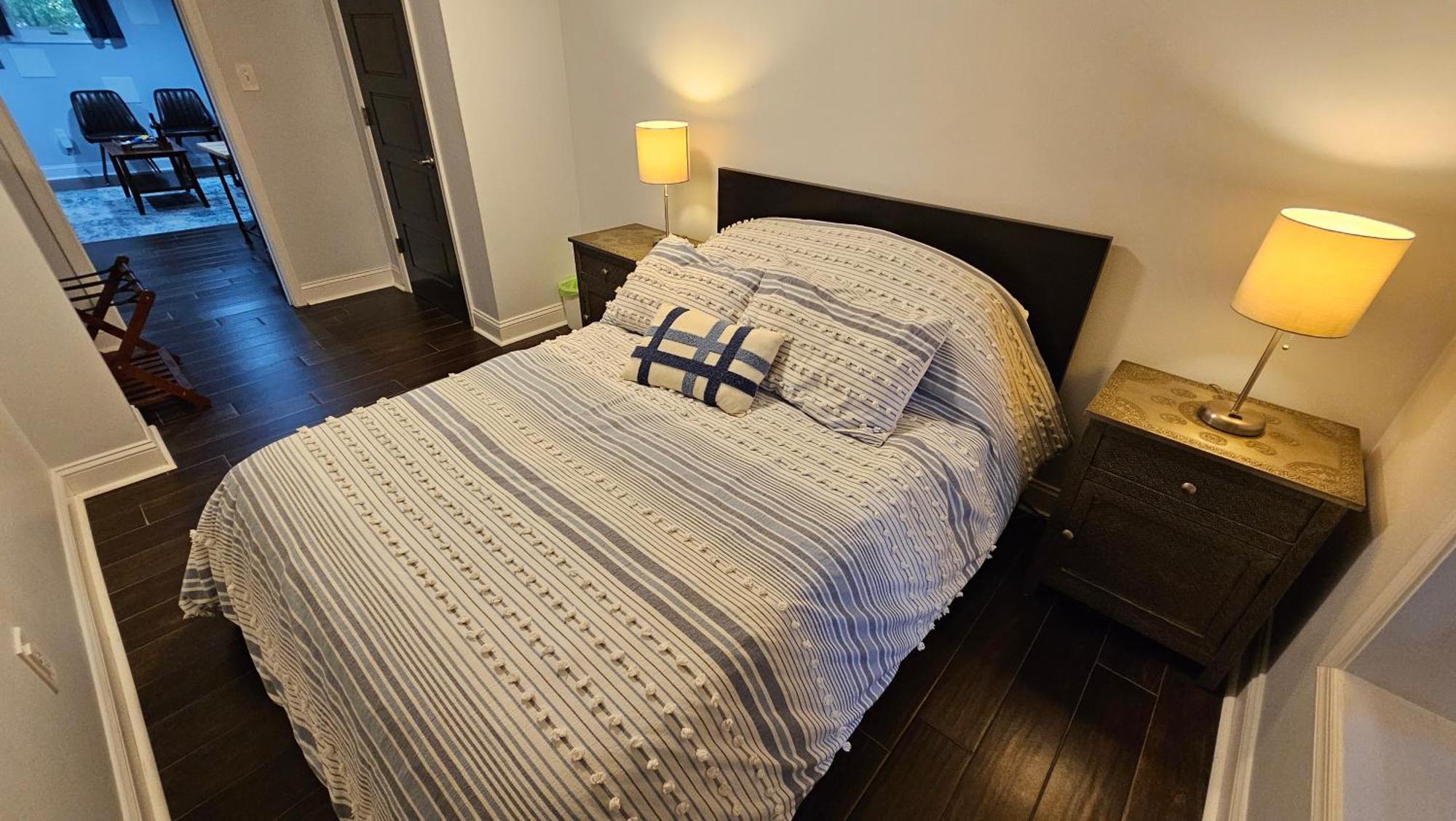 English Basement Suite In Petworth, Washington, Dc -- Free Off-Street Parking, Walk To Metro And Restaurants Esterno foto